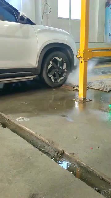 汽车精洗多少钱一次 汽车精洗多少钱一次