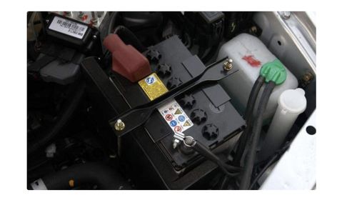 换汽车电瓶多少钱 换汽车电瓶多少钱