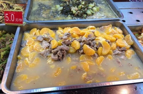 桔子酒店被曝吃出蒸熟的蟑螂(桔子酒店惊现卫生丑闻，顾客餐食中发现蒸熟的蟑螂)