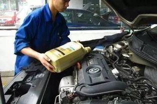 汽车玻璃手动清理多少钱(汽车玻璃手动清理费用解析) 汽车玻璃手动清理多少钱(汽车玻璃手动清理费用解析)