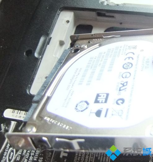 华为电脑硬盘怎么取下来(华为电脑硬盘拆卸指南) 华为电脑硬盘怎么取下来(华为电脑硬盘拆卸指南)