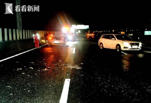 男子果断变道躲开后车致命追尾 男子果断变道躲开后车致命追尾